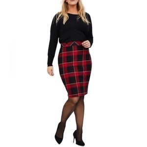 Torrid Women’s Red Plaid Pencil Skirt